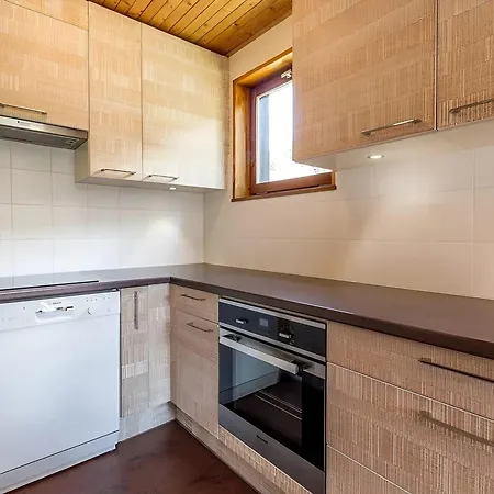 Accès Pistes, 3 Pièces, Animaux Acceptés, 6 Voyageurs - Fr-1-304-151 * La Clusaz
